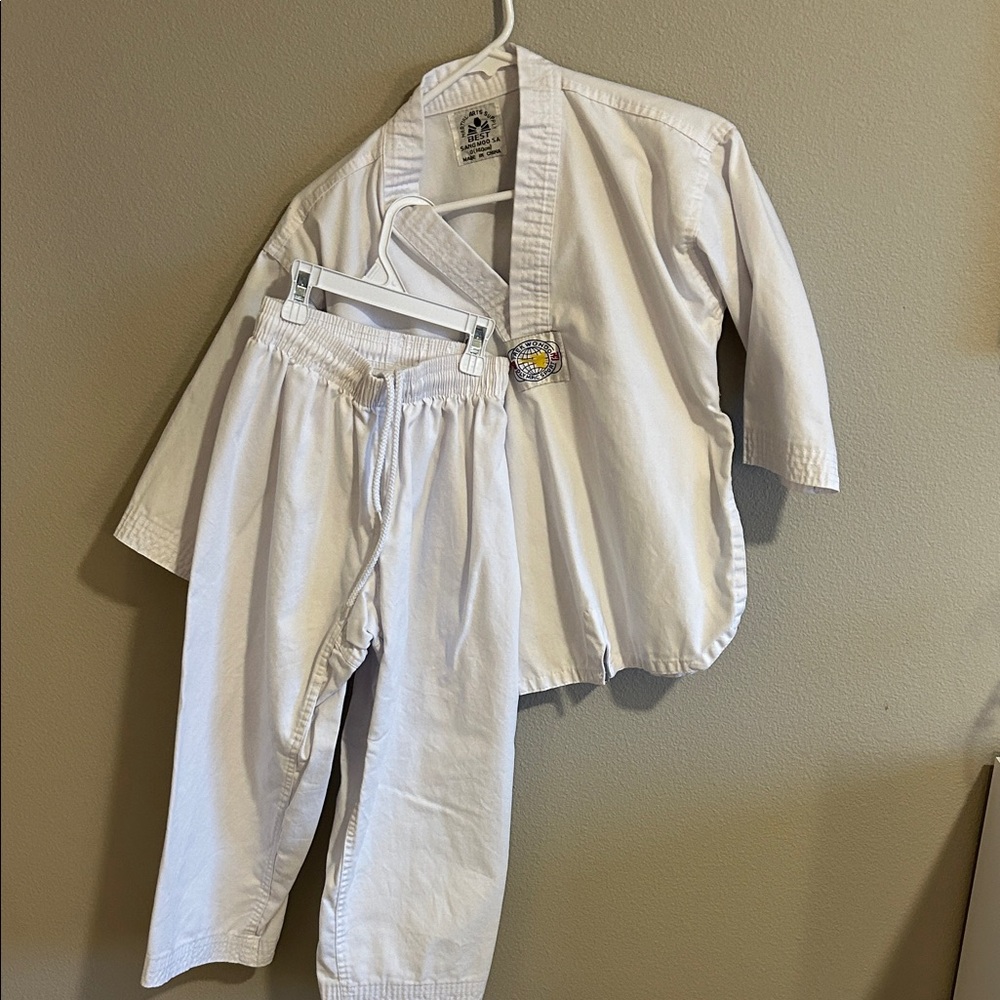 Kids White Martial Arts Costume